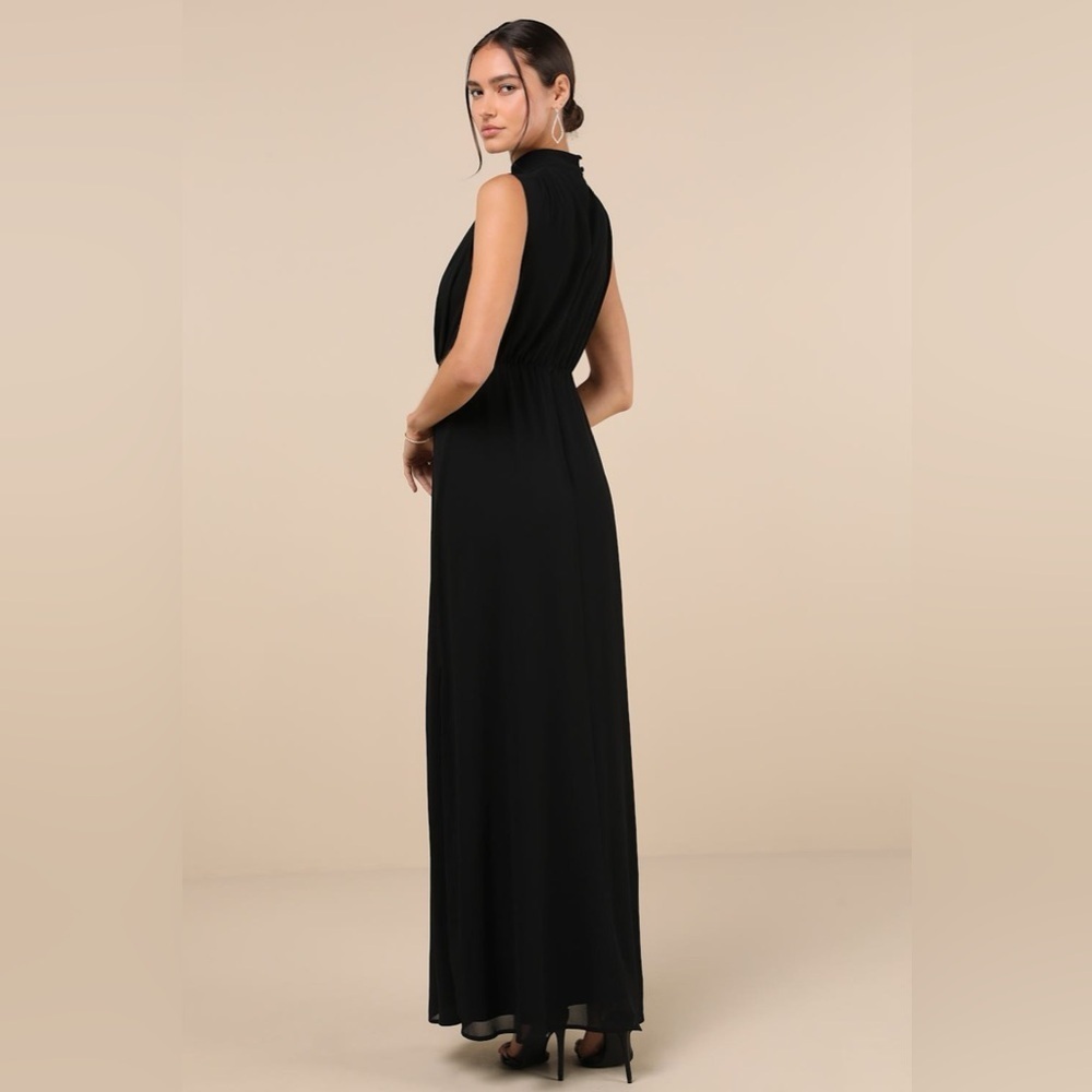 LULU'S Classic Elegance Black
Chiffon Sleeveless Mock Neck Maxi
Dress - Picture 4 of 5